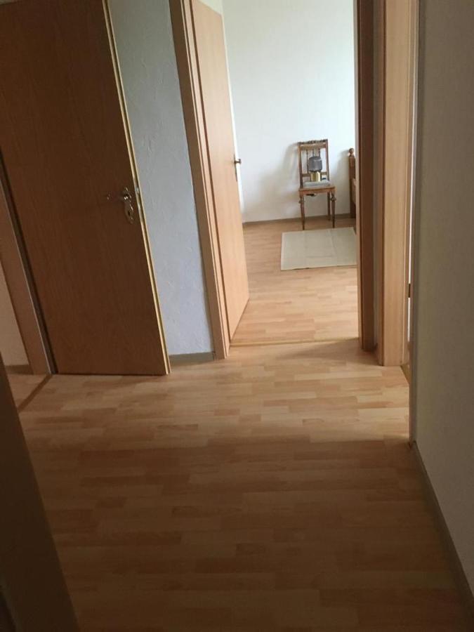 Gemuetliche Ferienwohnung Fuer 6 Personen Im Schloss Kastorf Knorrendorf Exterior photo